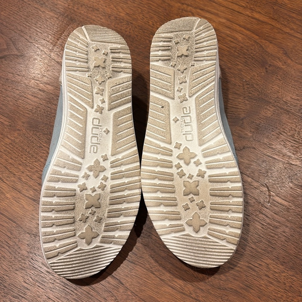 Hey Dude Light Blue Slip-On Shoes, Size 7 - Picture 5 of 5